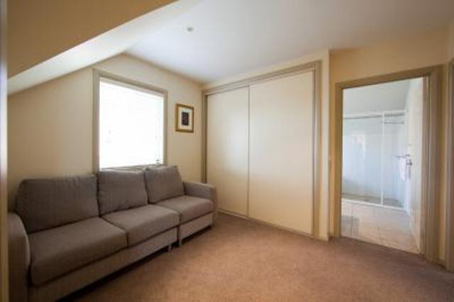 Albury Suites - Schubach Street Room photo